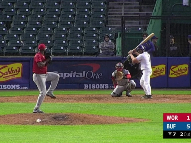 Blue Jays’ Davis Schneider Benched Against Glasnow Despite Hot Hitting